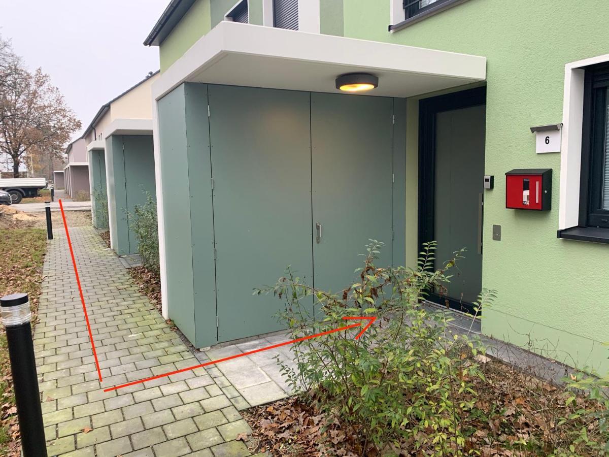 Wunderschoenes 140 Qm Reihenhaus Im Zeisigring 6, Kaltenkirchen Exterior photo